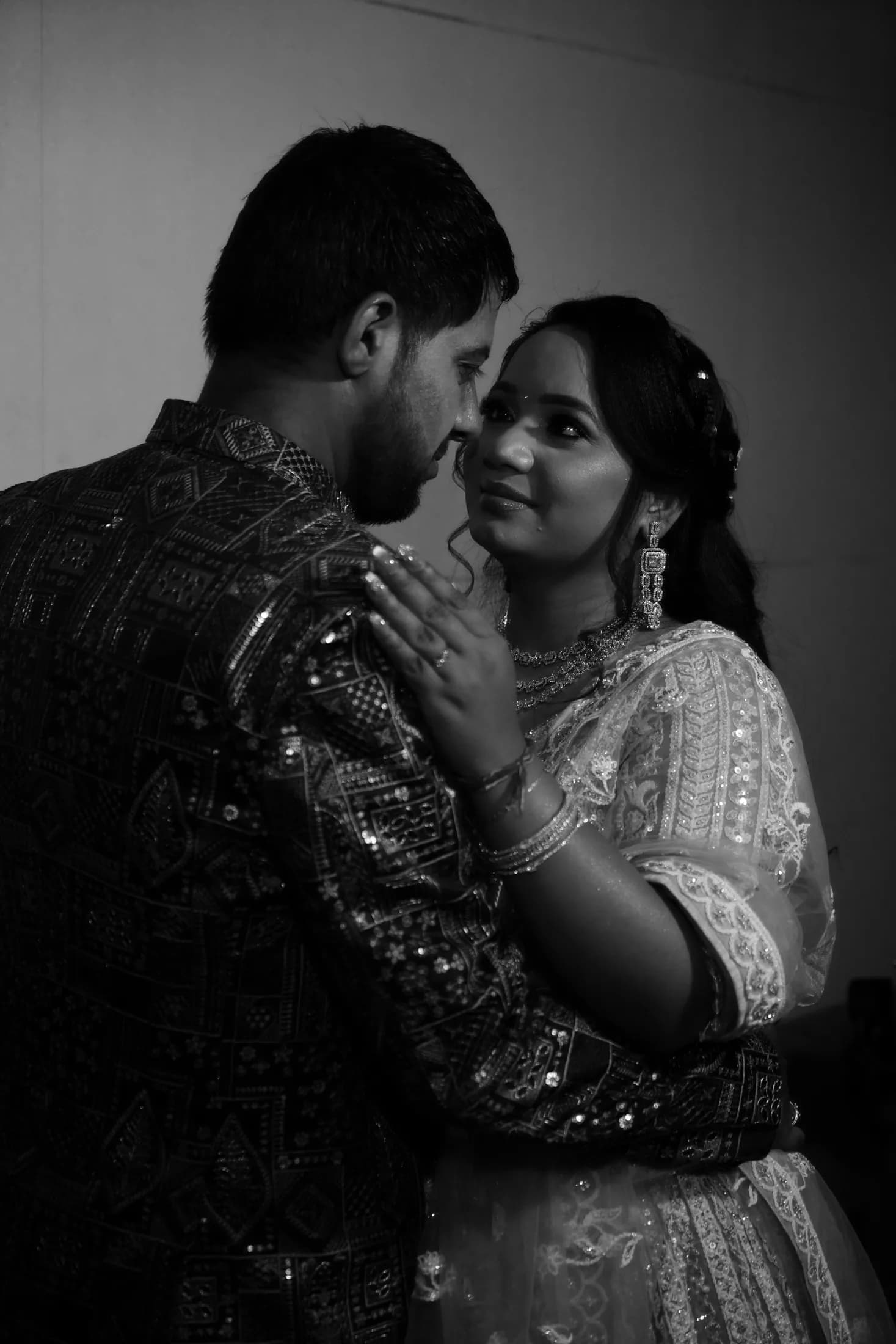 Aparna & Ashish gallery image 13