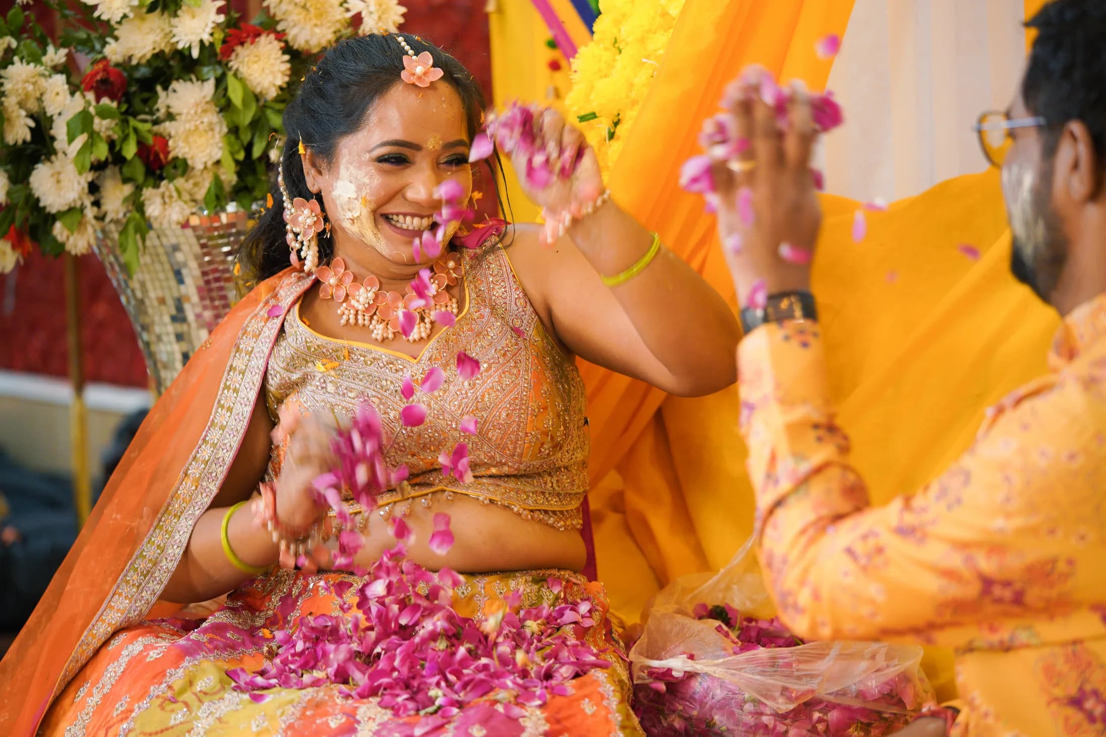 Aparna & Ashish gallery image 17