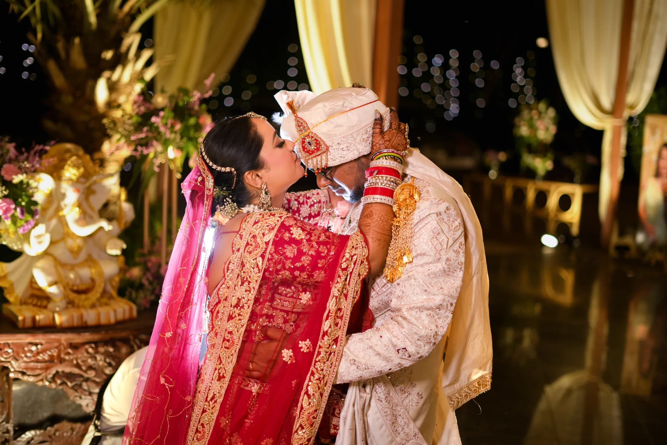 Aparna & Ashish gallery image 28